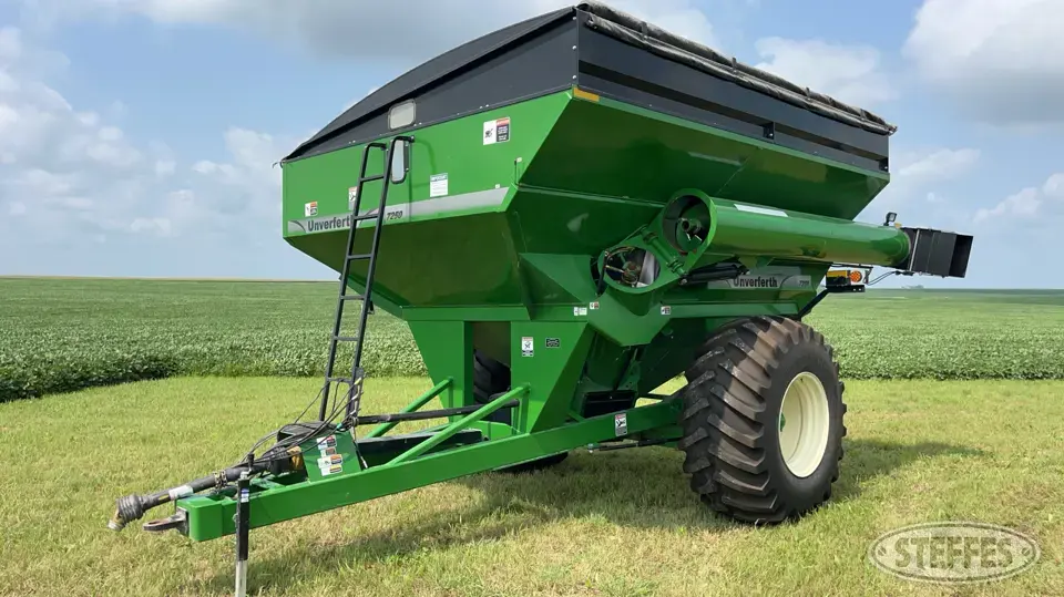 Unverferth 7250 Grain Cart