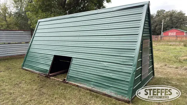 Calf shelter