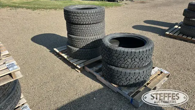 (6) Toyo Open Country tires