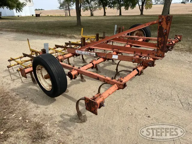 Allis Chalmers 1200