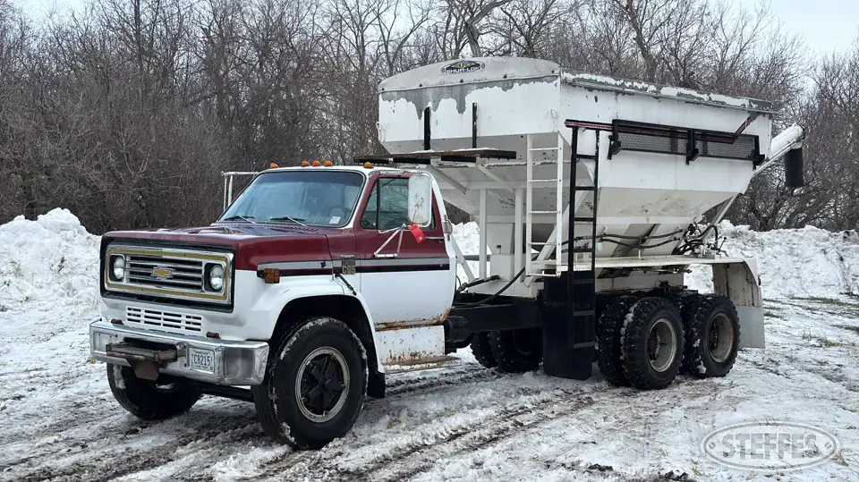 1975 Chevrolet C65 Seed Tender Truck