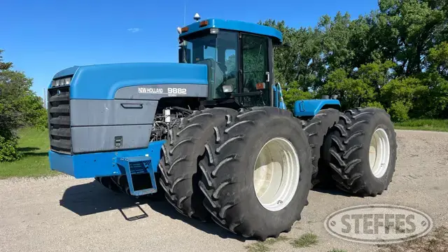 1997 New Holland 9882