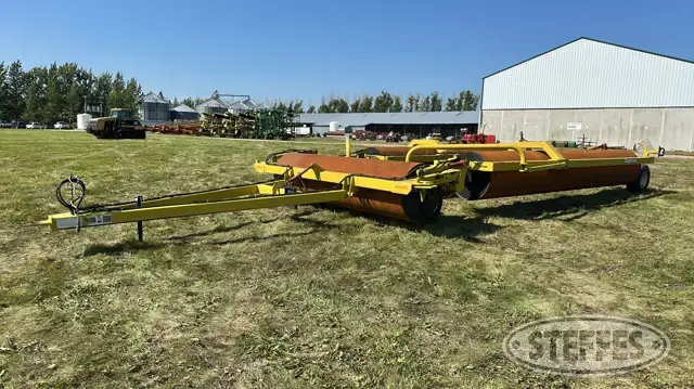 2006 Degelman 7651