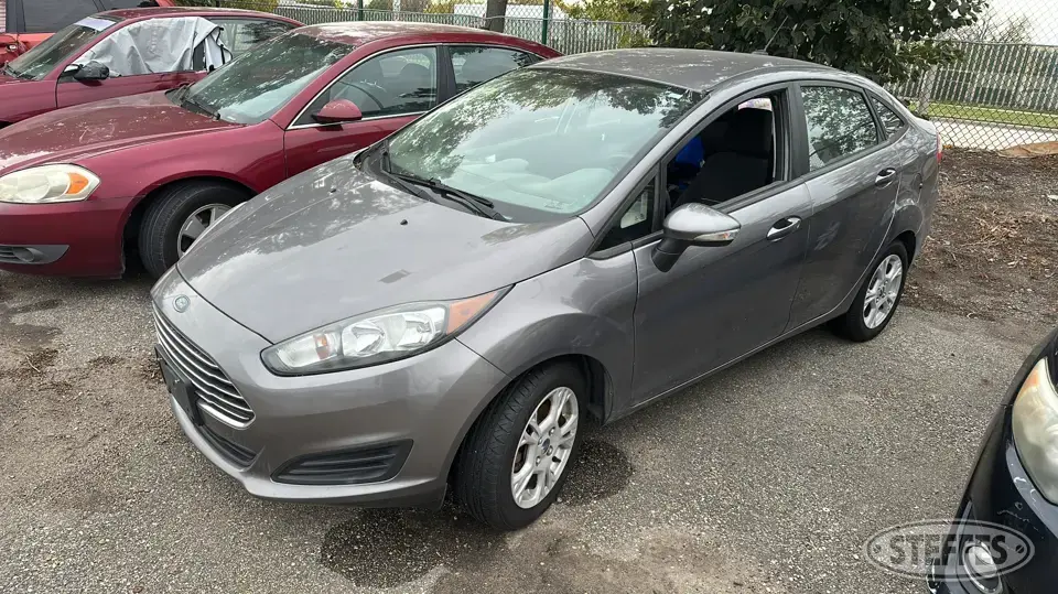 2014 Ford Fiesta SE Car