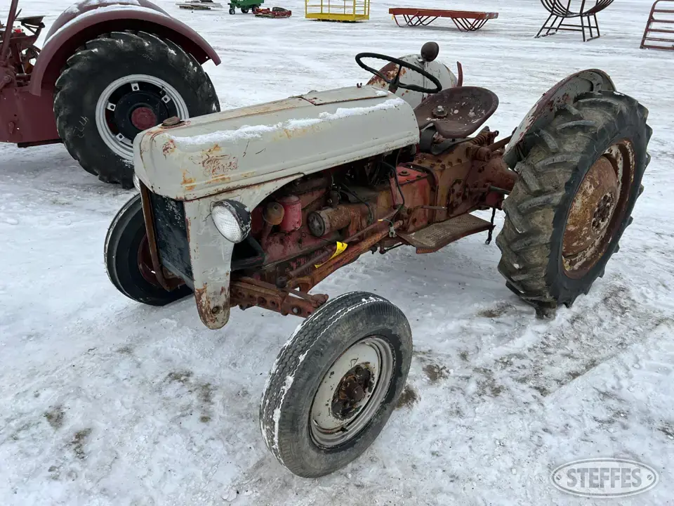 Ford 8N Collectible Tractor