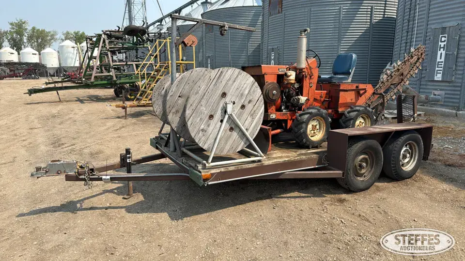 Ditch Witch J20-D Trencher