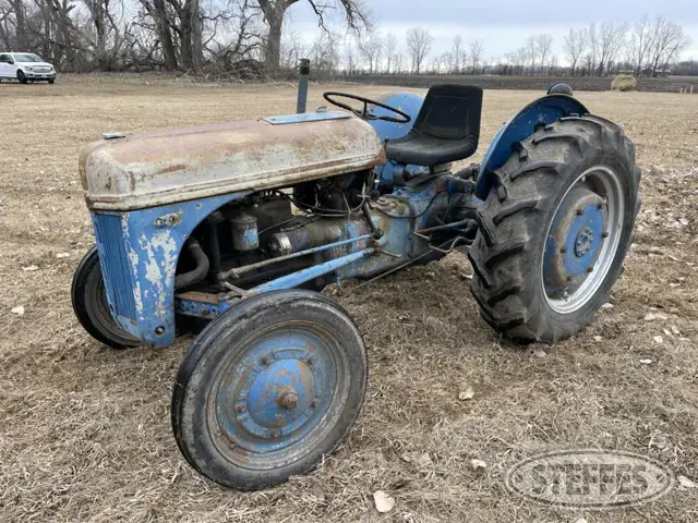 1940 Ford 9N