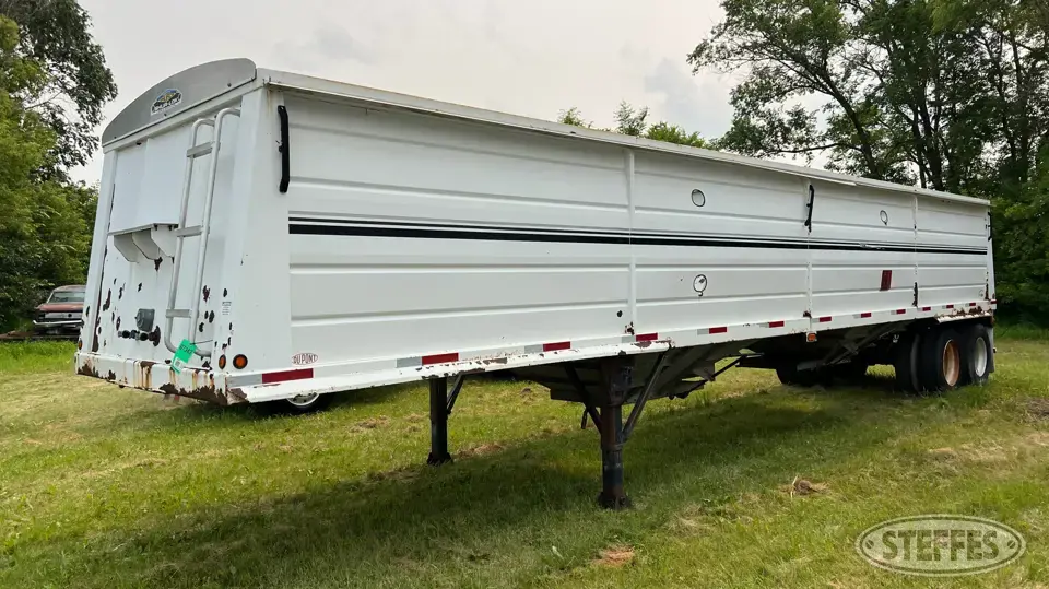 2011 PLG Hopper Bottom Trailer