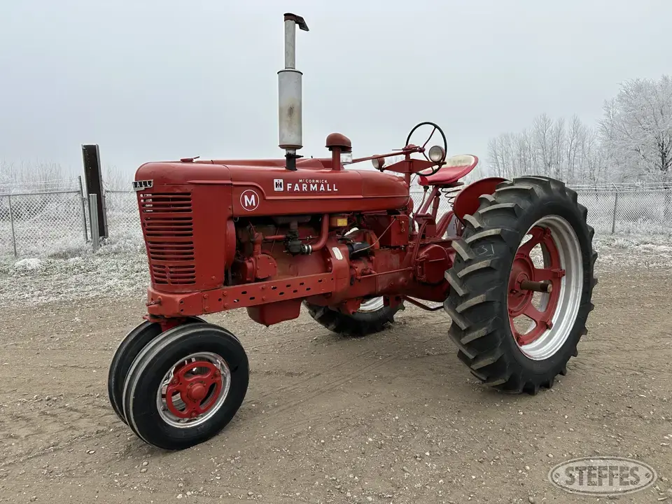 1950 Farmall M 2WD Tractor