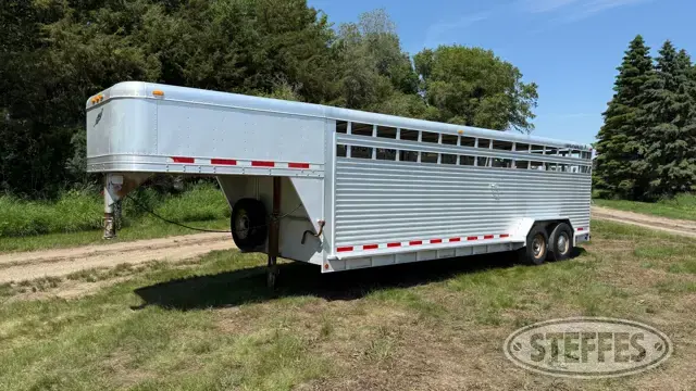 1996 Featherlite 8120