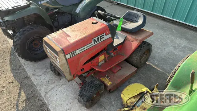 Massey Ferguson 85