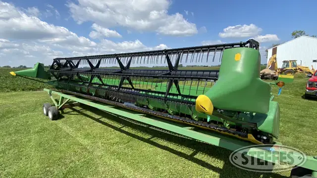 1998 John Deere 925F
