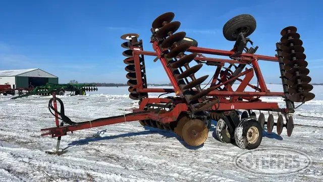 International 496