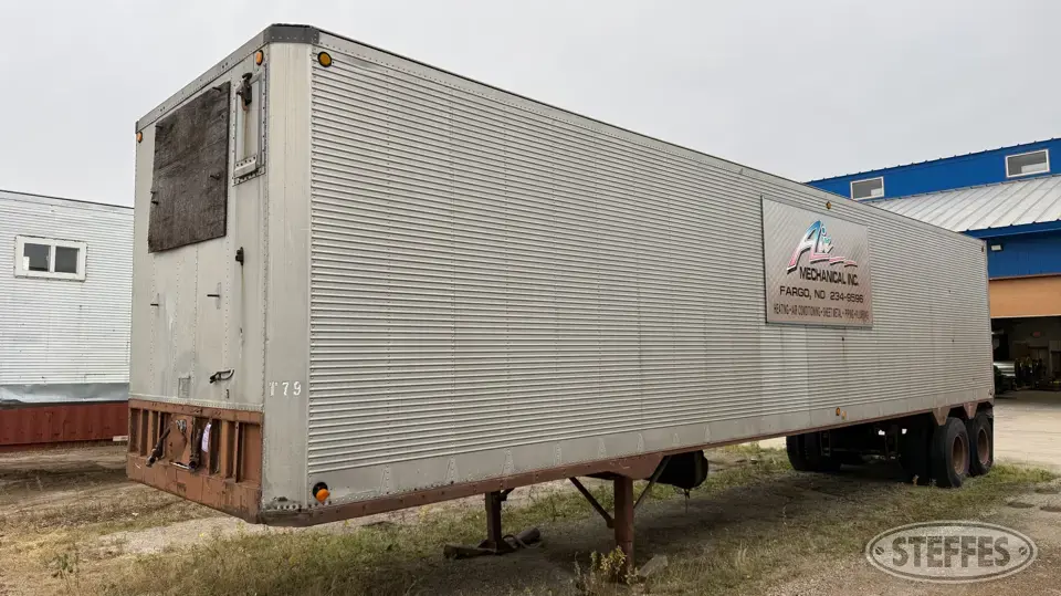 Fruehauf VBG-F2-40 Van Trailer