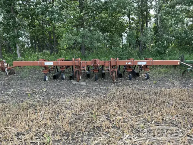 H&S