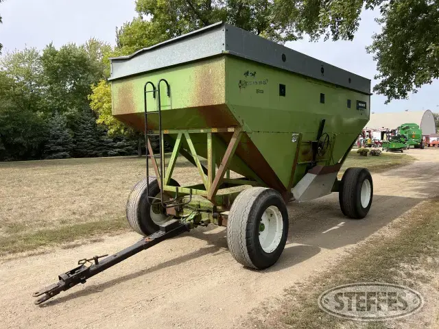 1980 Parker 4800