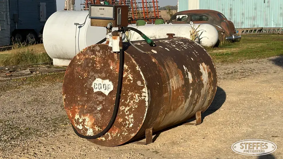 500 Gal. fuel tank