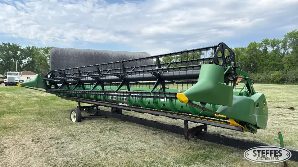 2005 John Deere 630F Flex Head