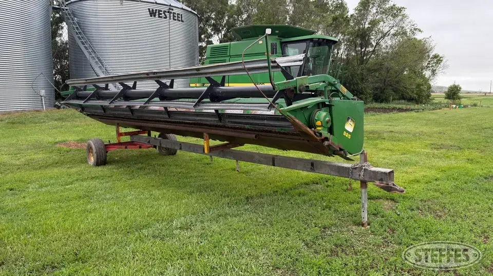 1991 John Deere 925 Rigid Head