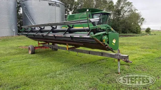 1991 John Deere 925
