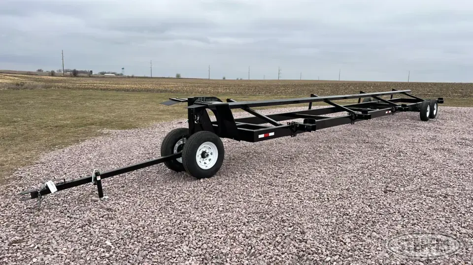 2023 FW Mfg 42F Header Trailer