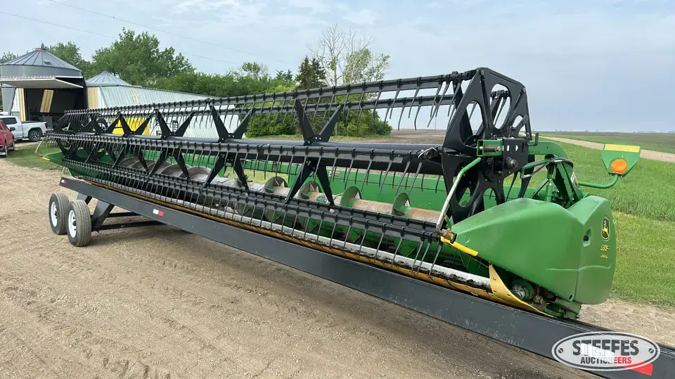 2004 John Deere 630F Flex Head