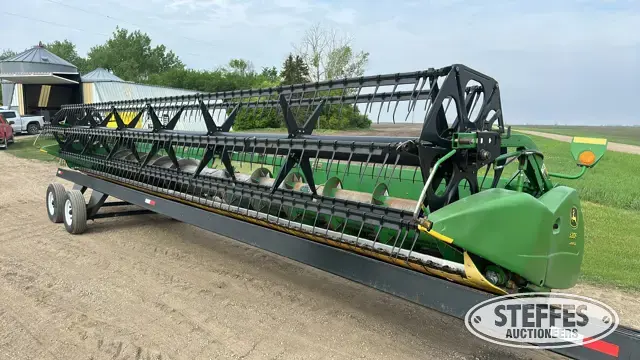 2004 John Deere 630F