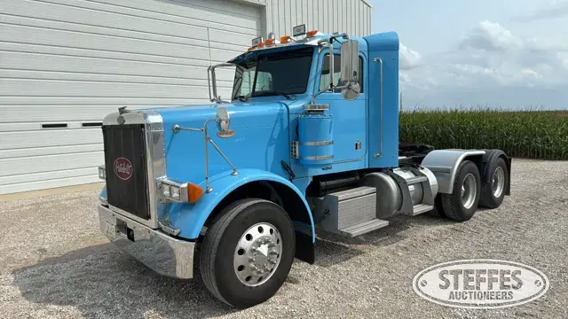 1999 Peterbilt 379