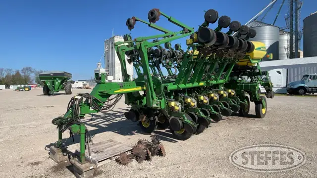 2006 John Deere 1790