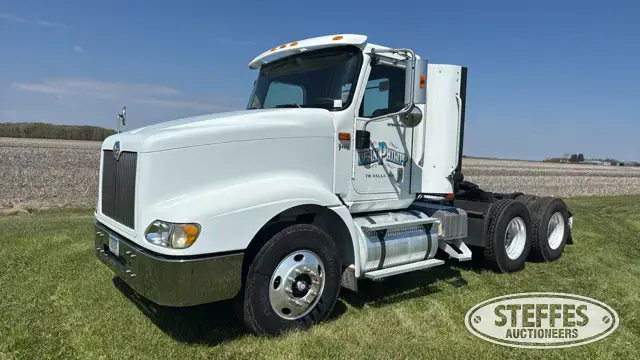 2005 International 9400i