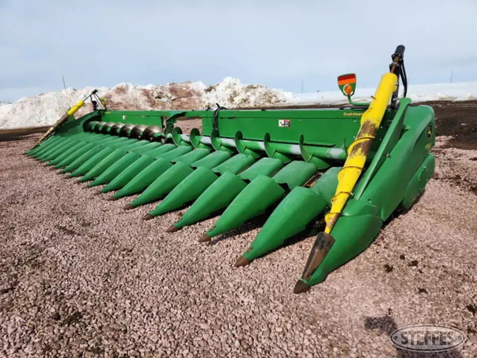 2012 John Deere 618C Corn Head
