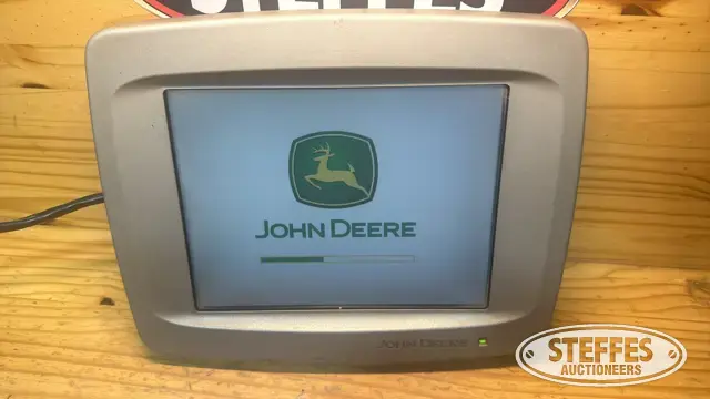 John Deere 2600