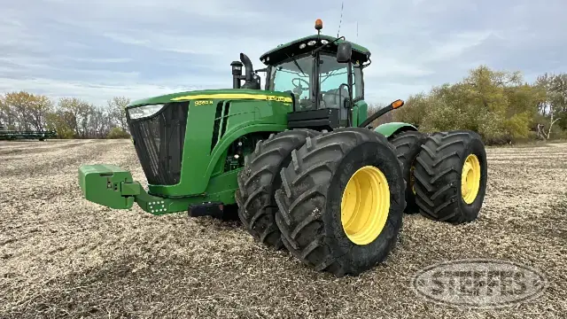 2013 John Deere 9560R
