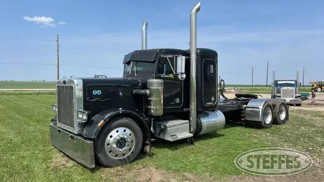 1986 Peterbilt 359