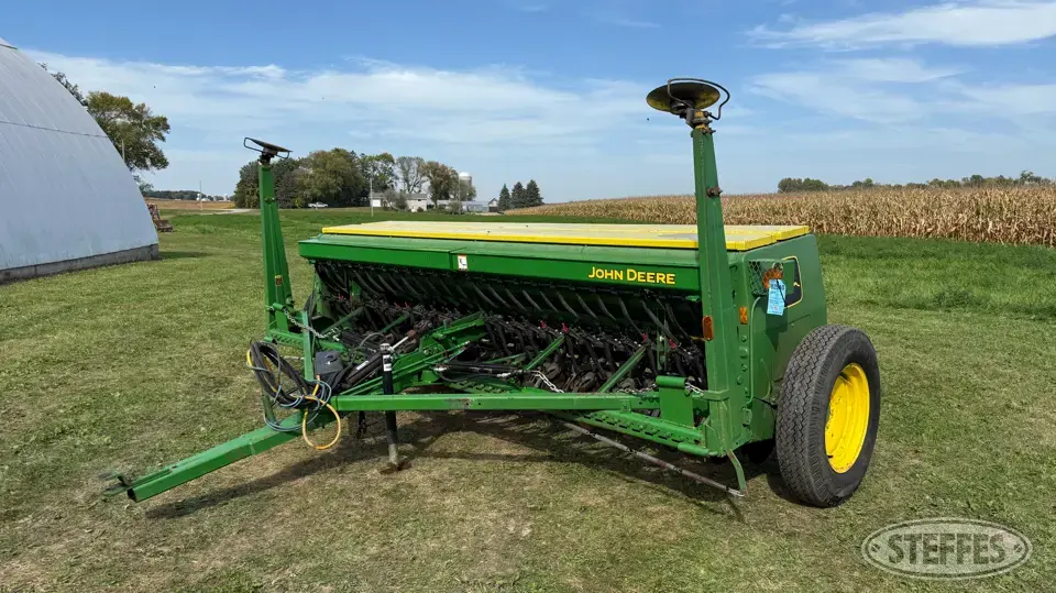 John Deere 8300 Press Drill
