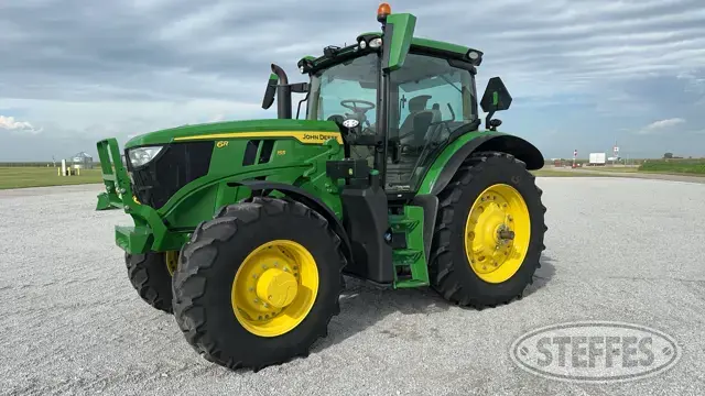 2023 John Deere 6R 155
