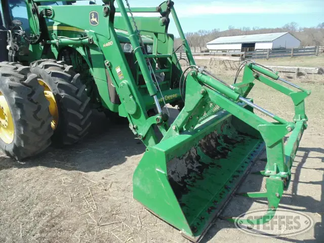 2012 John Deere H480
