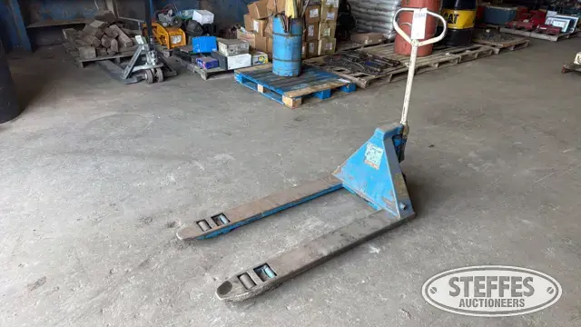 Pallet jack