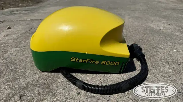 John Deere StarFire 6000