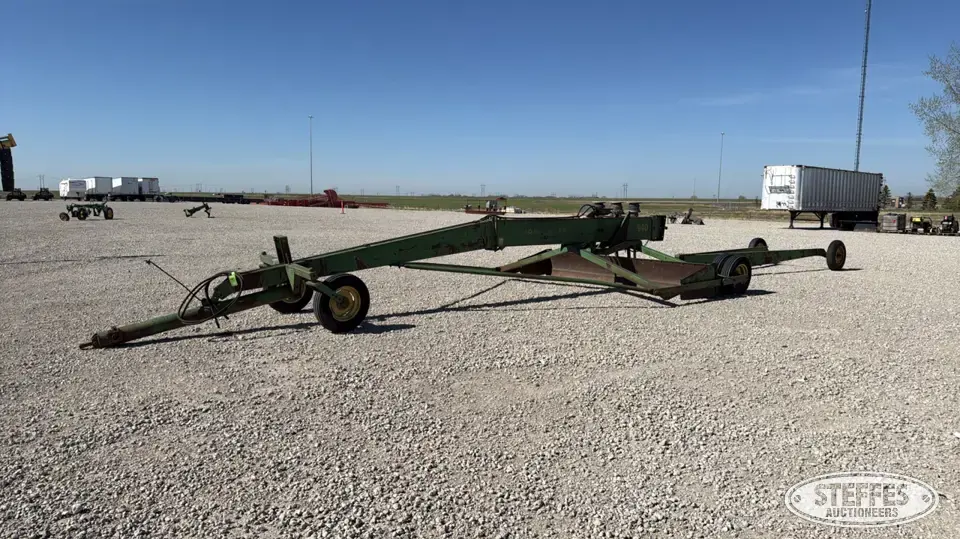 John Deere 940 Land Plane