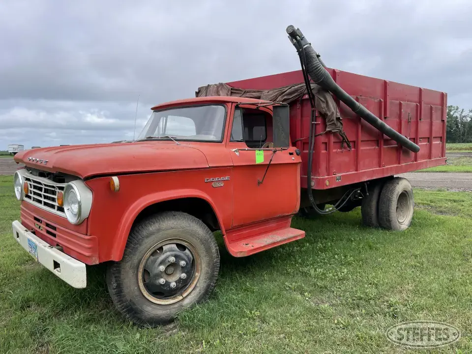 1966 Dodge 500 Single Axle Boxed Truck