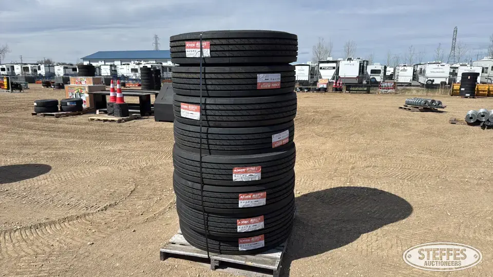 (8) Aosen ALS915 11R24.5 tires Truck Tire