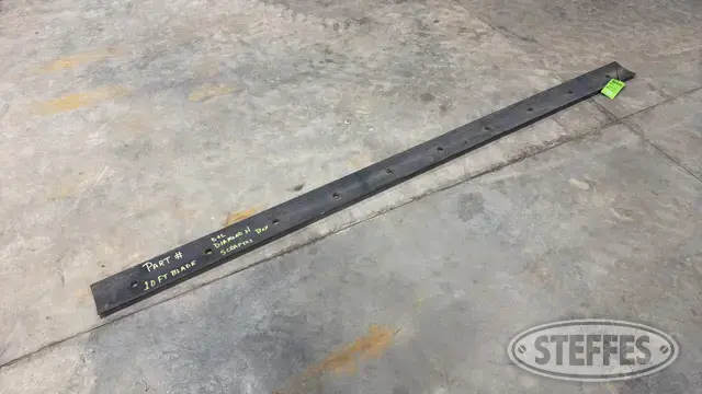 Bolt-on cutting edge