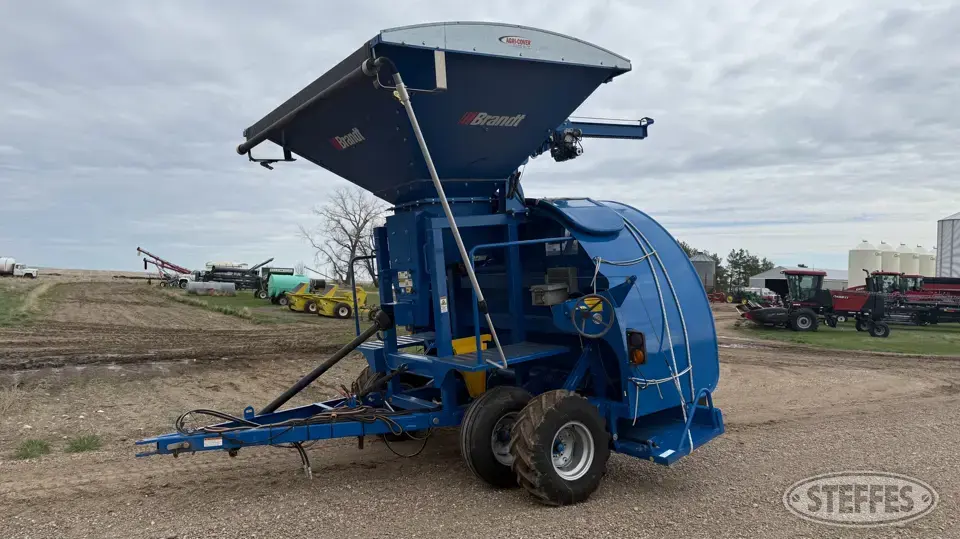 Brandt  XLB10B Grain Bag Loaders and Unloader