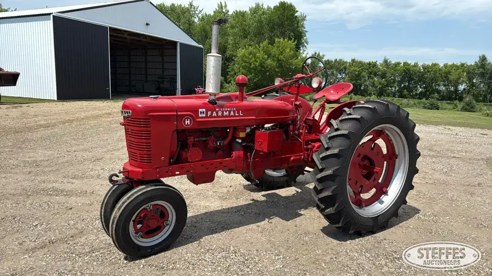 1948 Farmall H Collectible Tractor