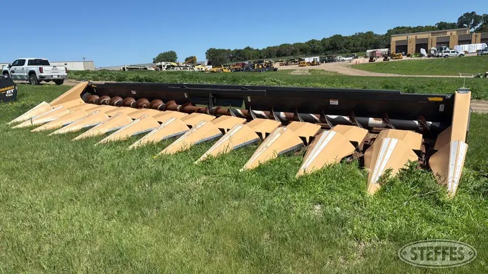 2009 Drago 1230 Corn Head