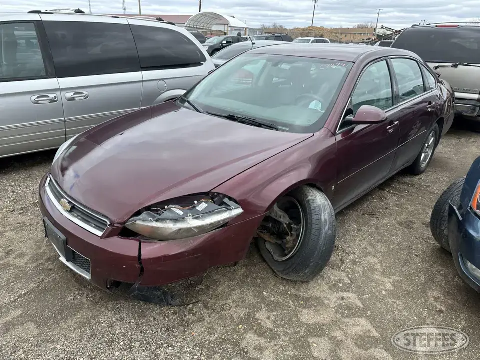 2007 Chevrolet Impala LT Car