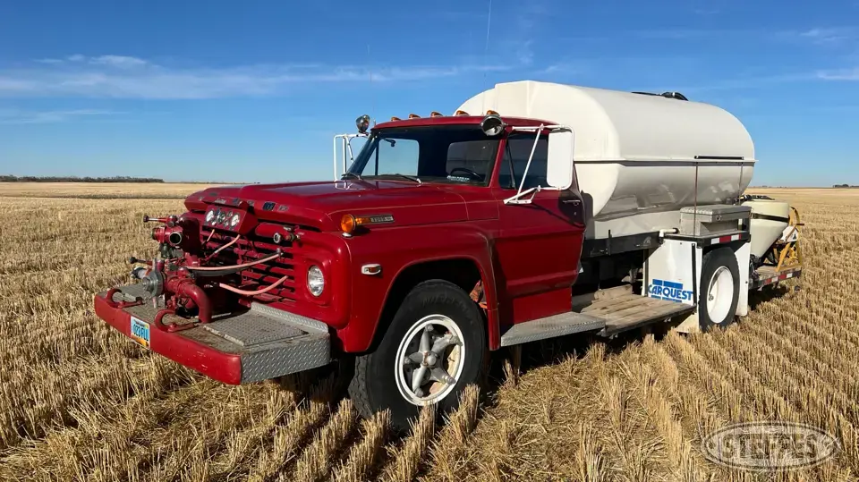 1970 Ford 700 Water Truck