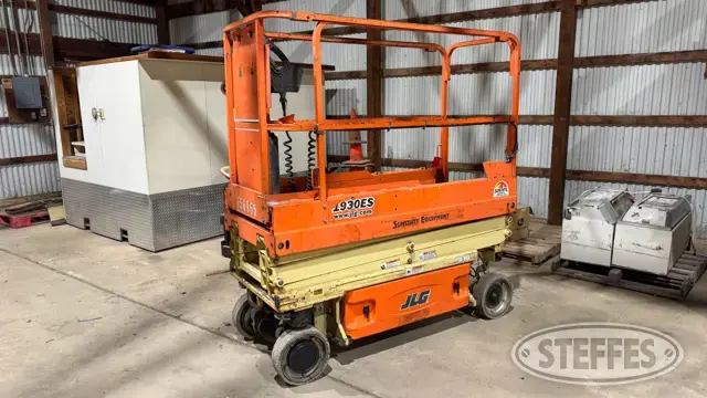 2016 JLG 1930ES