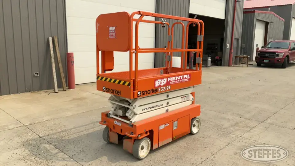 2019 Snorkel S3219E Scissor Lift